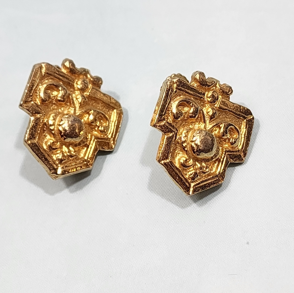 Vintage Accessocraft NYC Goldtone Earrings